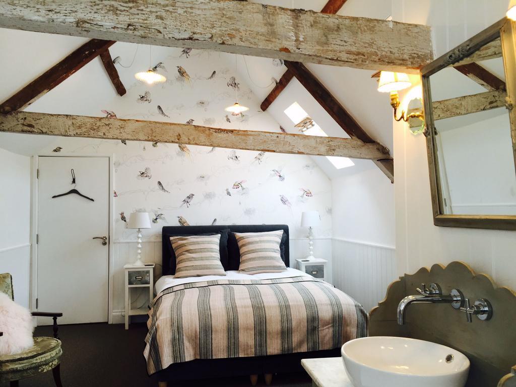 The Swan Hotel Wedmore Room photo